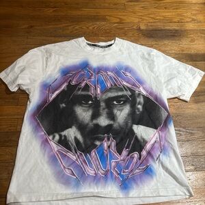 Men's White and Purple Graphic Tee